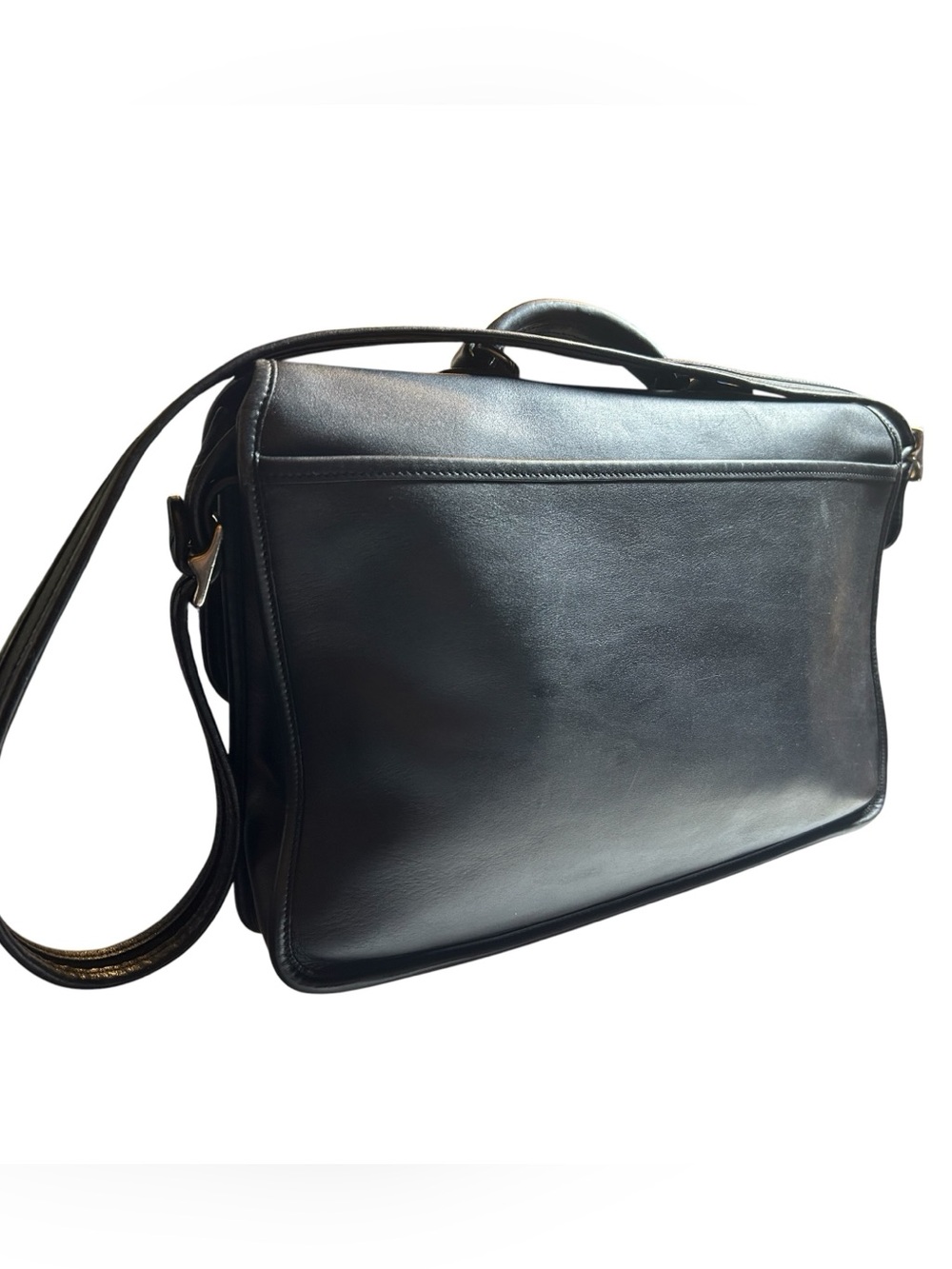 Vtg Coach Metropolitan Brief Bag Black Leather #5180 seen on Devil Wears Prada 2 - Picture 2 of 12